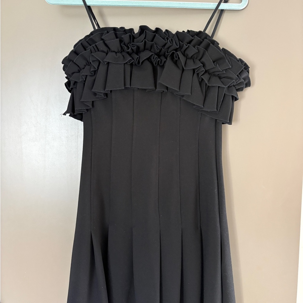 Elliatt Black Ruffled Mini Dress